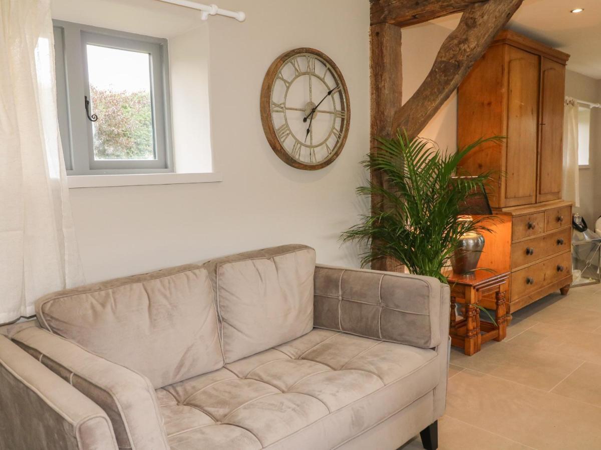 Upper Barn Villa Stafford Luaran gambar